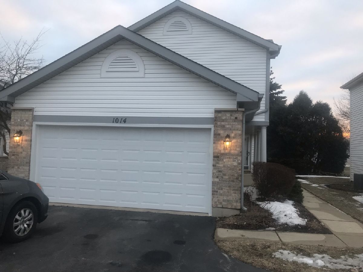 Townhomes Rented Casey Farm Villas Hoffman Estates Illinois, 1014 Sweetflower