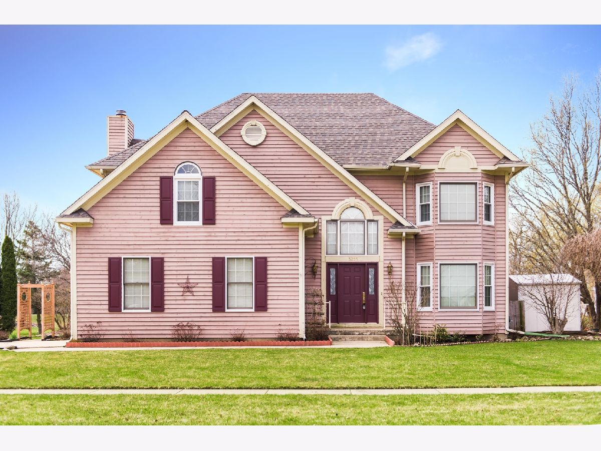 Homes & Condos & Townhomes Sold Meadow Trail Dekalb Illinois, 3255 Meadow