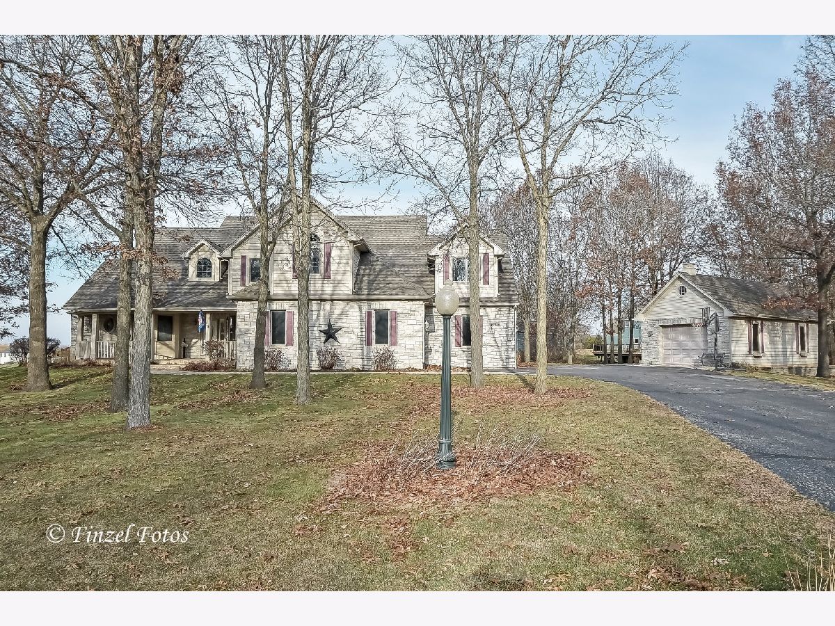 Homes Sold Fieldstone Place Marengo Illinois, 17308 Cobblestone Bend