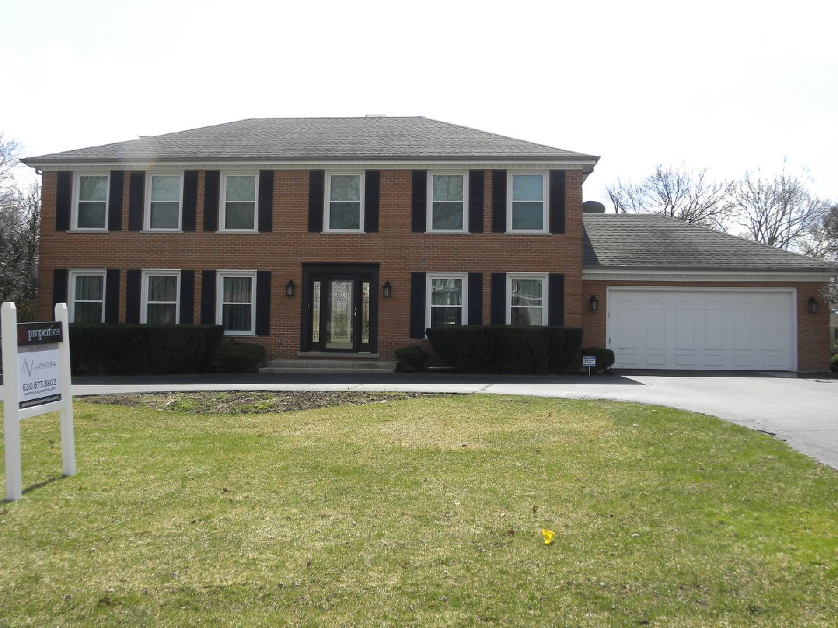 Homes Rented Chateau Loire Oak Brook Illinois, 19W083 Avenue Chateaux N.