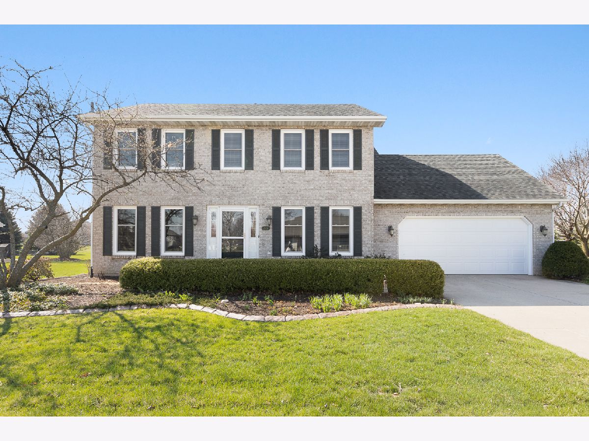 Homes Sold Cherokee Ridge Channahon Illinois, 25151 Liberty