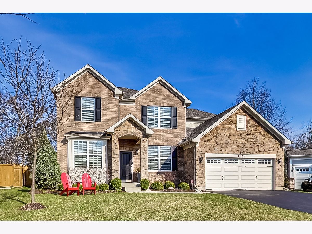 Homes Sold Kensington Court Glenview Illinois, 1367 Kensington
