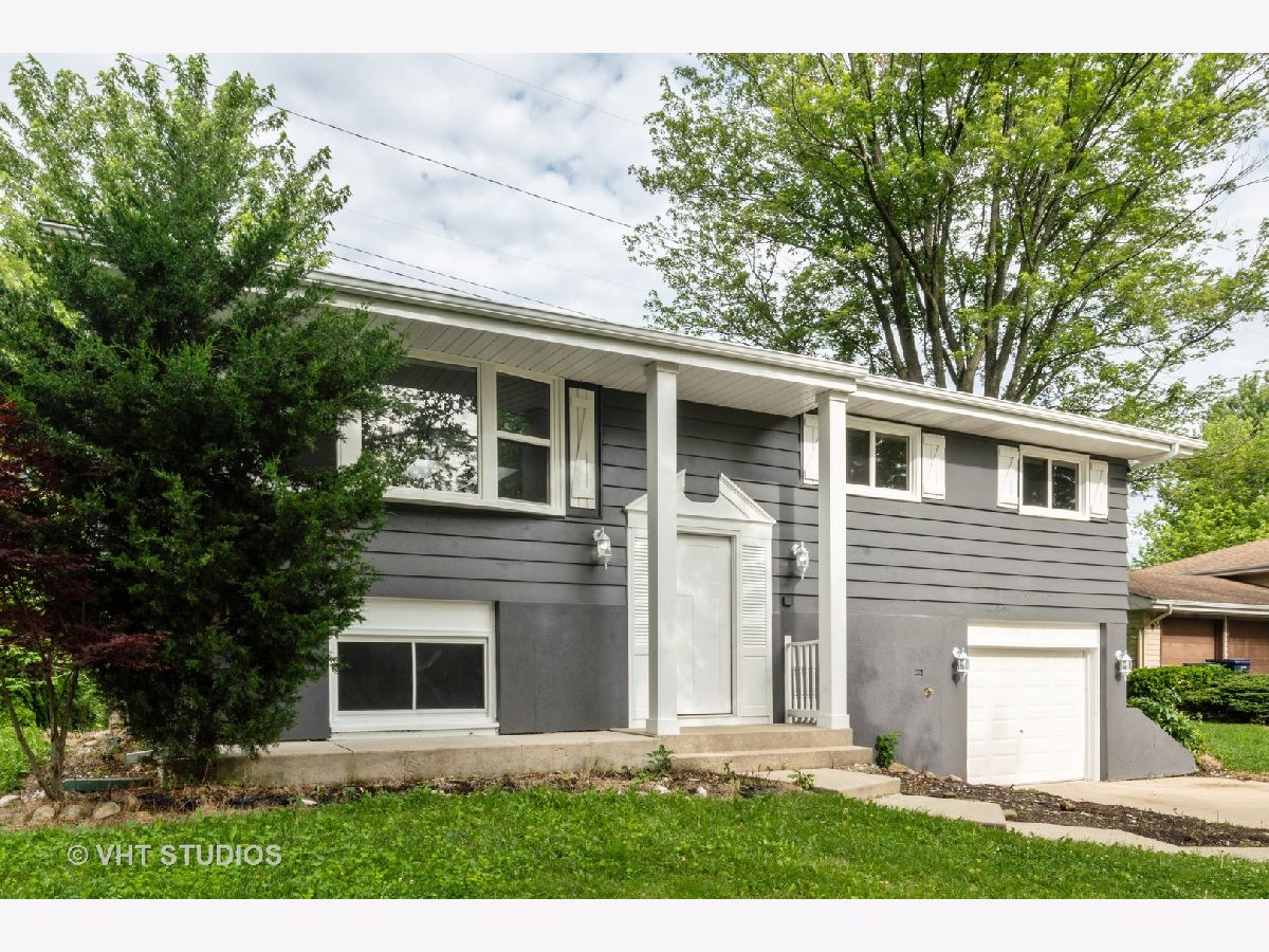 Homes Sold Butterfield Lombard Illinois, 2S060 Valley