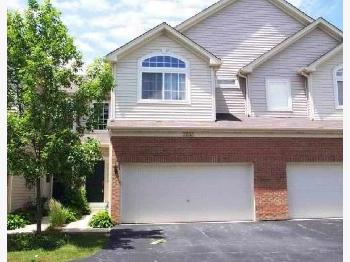 Townhomes Rented Abington Woods Aurora Illinois, 2293 Stoughton