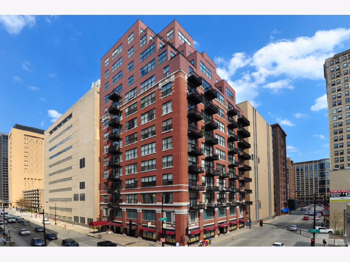 Condominiums Sold Harrison Street Lofts Chicago Illinois, 547 Clark