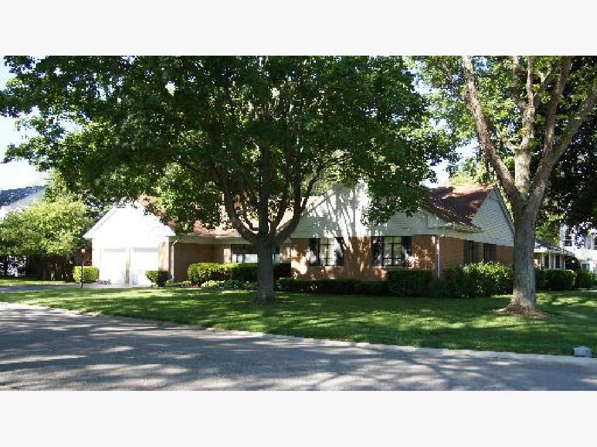 Homes Rented Highcrest Wilmette Illinois, 457 Highcrest