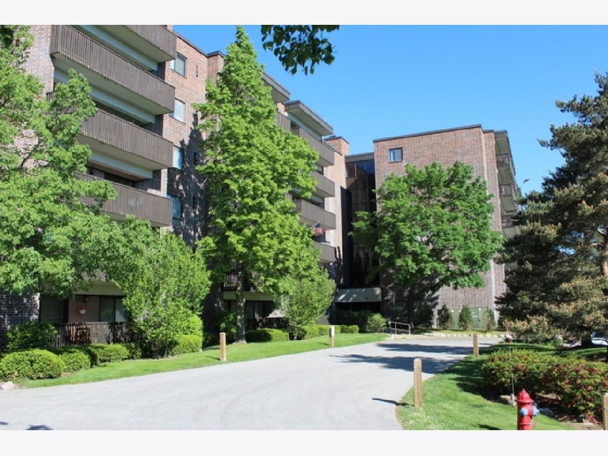 Heather Ridge Gurnee IL, Townhomes & Condos & Homes For Sale & For Rent