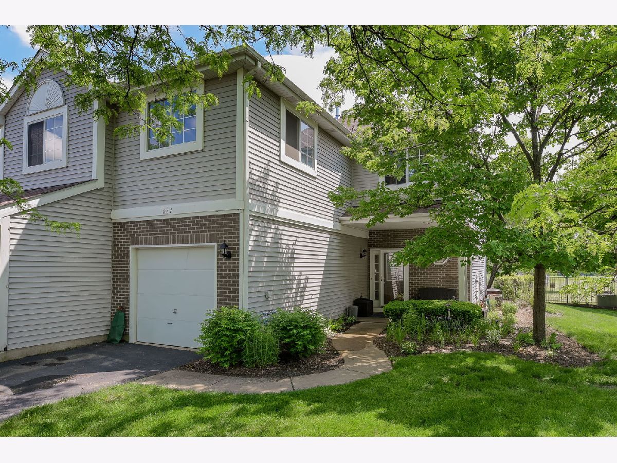 Cambria Lombard IL, Townhomes & Condos For Sale & For Rent Sadie