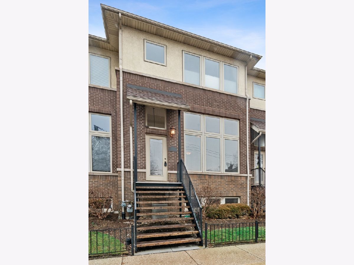 Condos & Townhomes Sold Tria Townhomes Forest Park Illinois, 7703 York