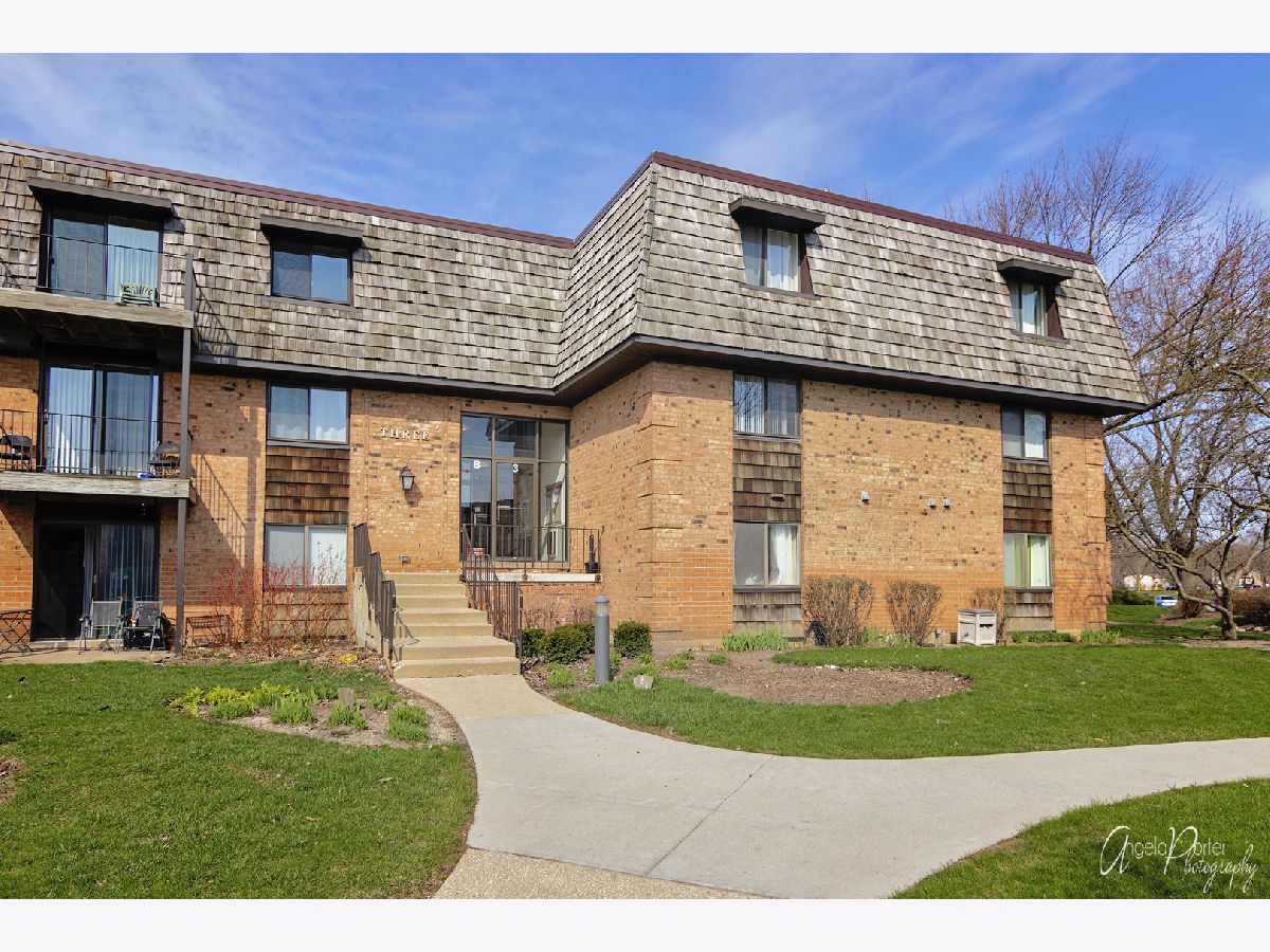 Condominiums Sold Arbors Of Buffalo Grove Buffalo Grove Illinois, 3 Oak Creek
