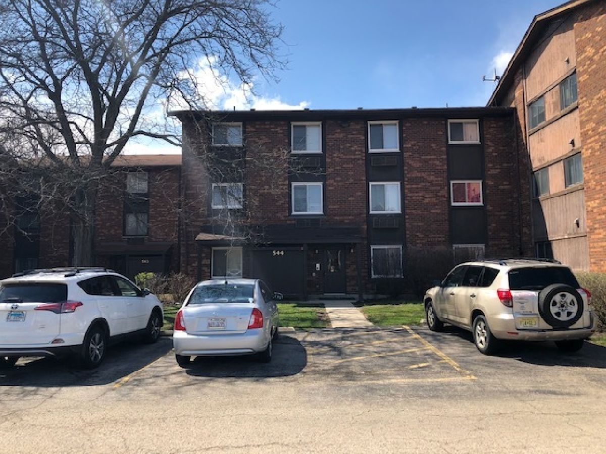 Homes Rented Country Ridge Warrenville Illinois, 29W544 Country Ridge