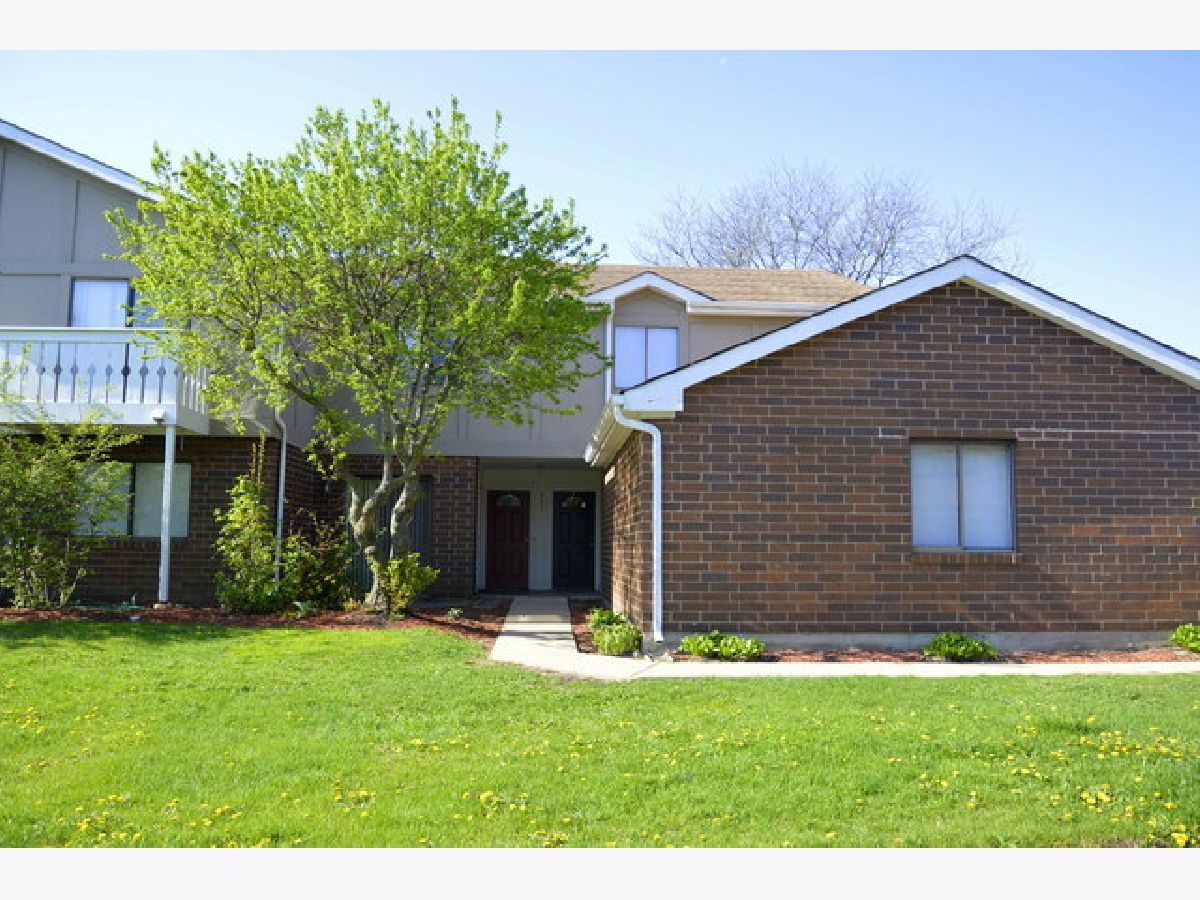 Townhomes & Condos & Homes Rented Brandywine Crystal Lake Illinois, 435 Brandy
