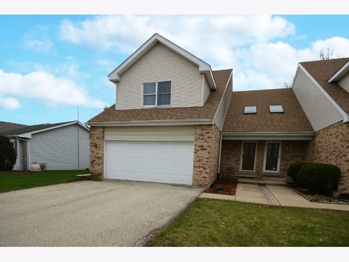 Condos & Townhomes & Homes Sold Old Plank Road Estates Joliet Illinois, 1300 Norley