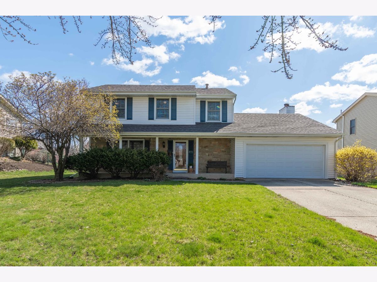 Homes Sold Trails Of Country Lakes Naperville Illinois, 6S045 Country Glen