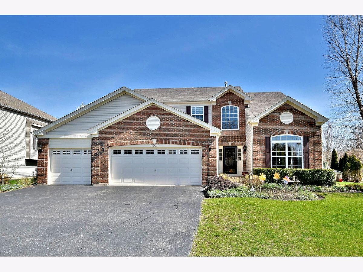 Homes Sold Deer Grove North Port Barrington Illinois, 2632 Wisteria