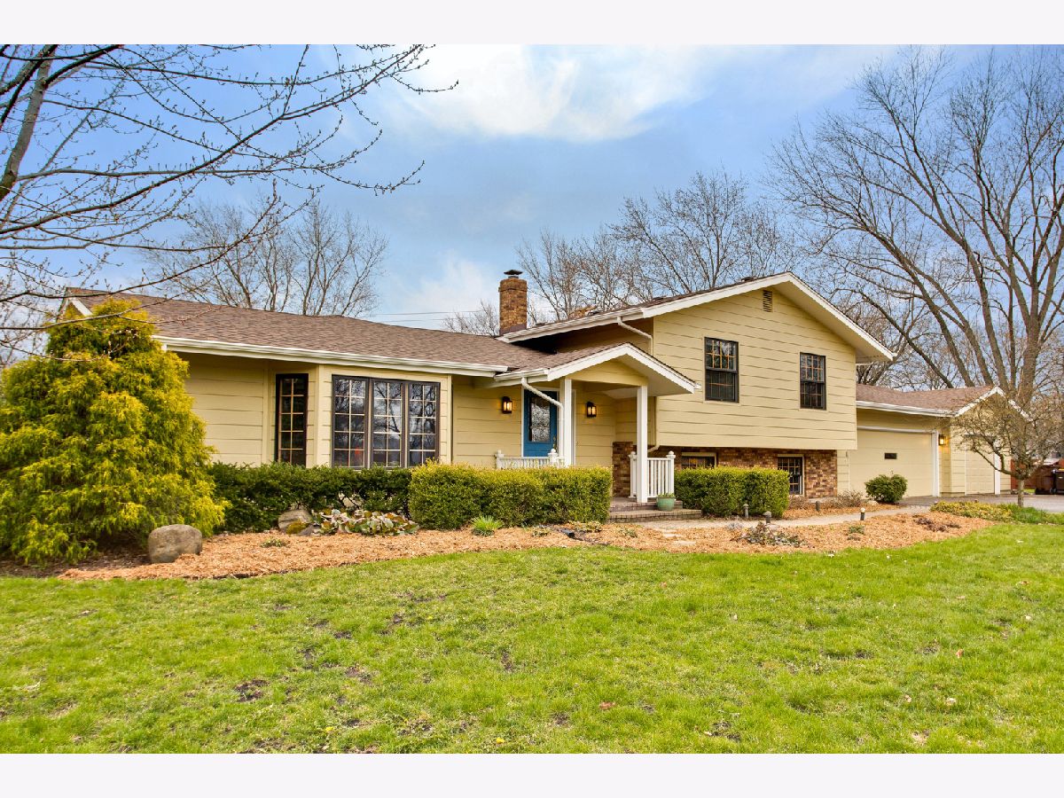 Homes Sold Walrose Manor Woodstock Illinois, 1010 Rose