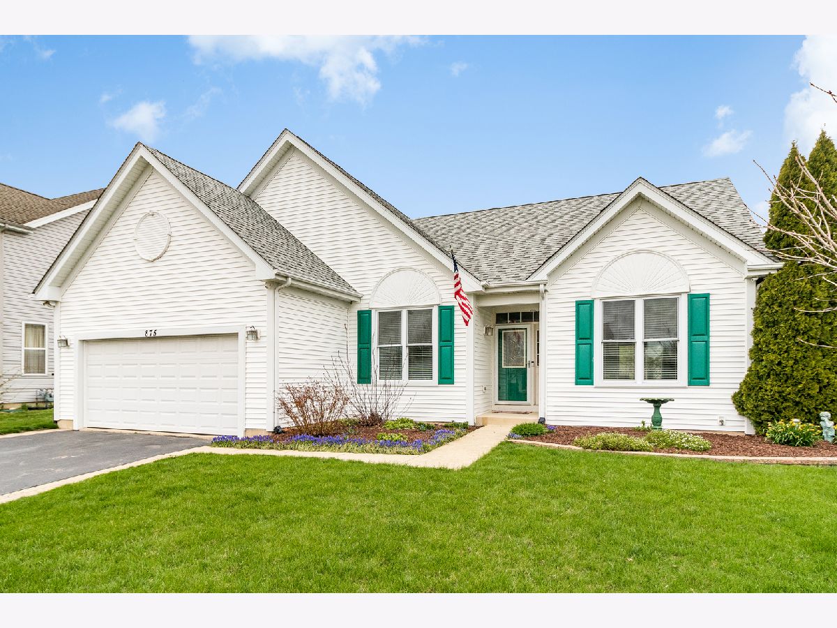 Homes Sold Chicory Place Aurora Illinois, 875 Red Clover