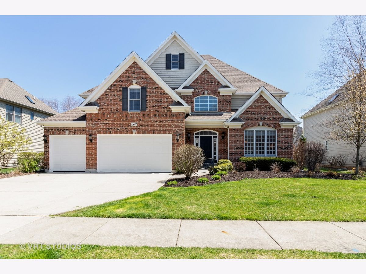 Homes Sold Reserve At Century Trace Plainfield Illinois, 11647 Cinema
