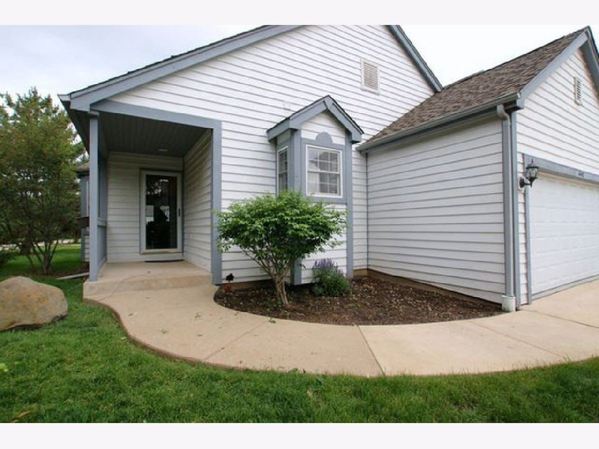 Townhomes & Homes Rented Victorian Village Gurnee Illinois, 1442 Garnet