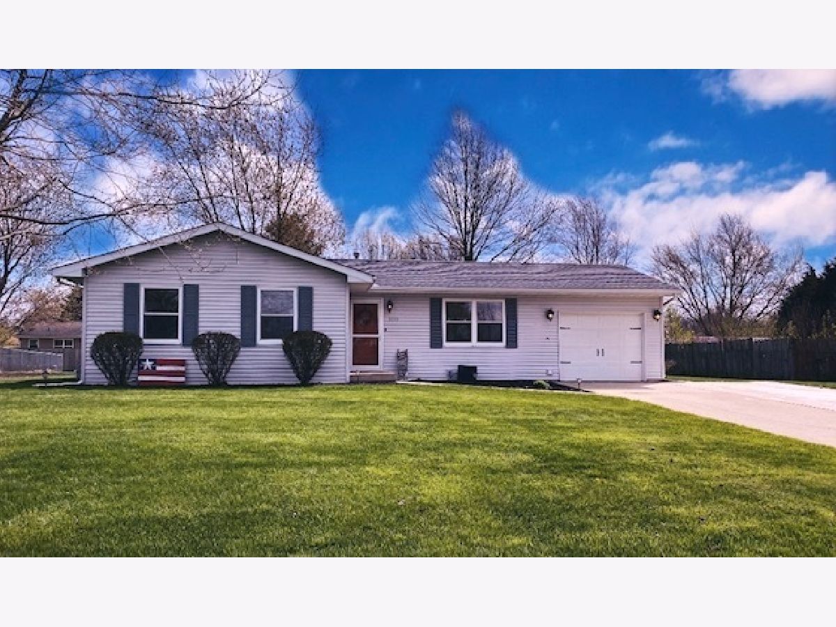 Homes Sold Rolling Hills Est Mahomet Illinois, 2115 Pheasant Ridge