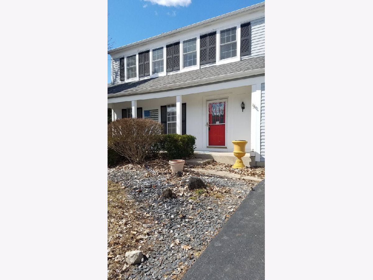 Homes Rented Meadows Aurora Illinois, 1434 Farington