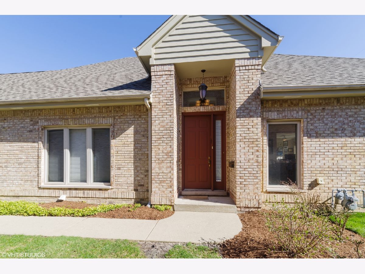 Homes & Townhomes Sold Delaine Farms Morton Grove Illinois, 9243 Nagle