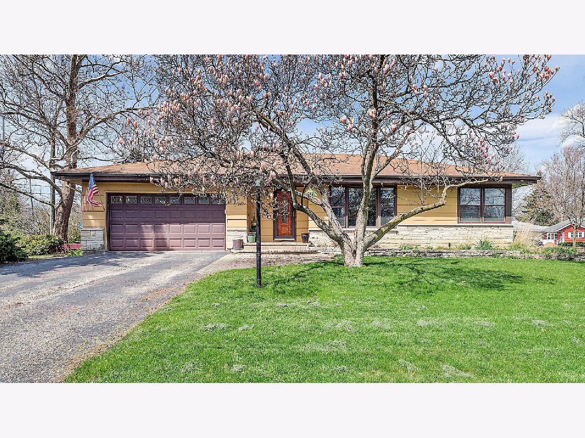 Condominiums & Homes Sold 4929 Forest Downers Grove Illinois, 520 60th