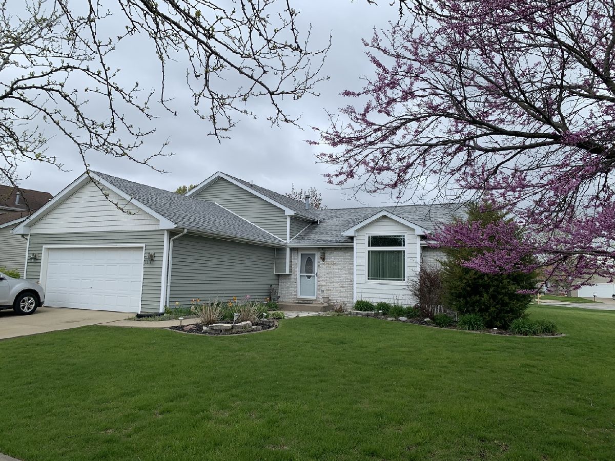 Homes & Condos & Townhomes Sold Foxford Manhattan Illinois, 25126 Blackthorne