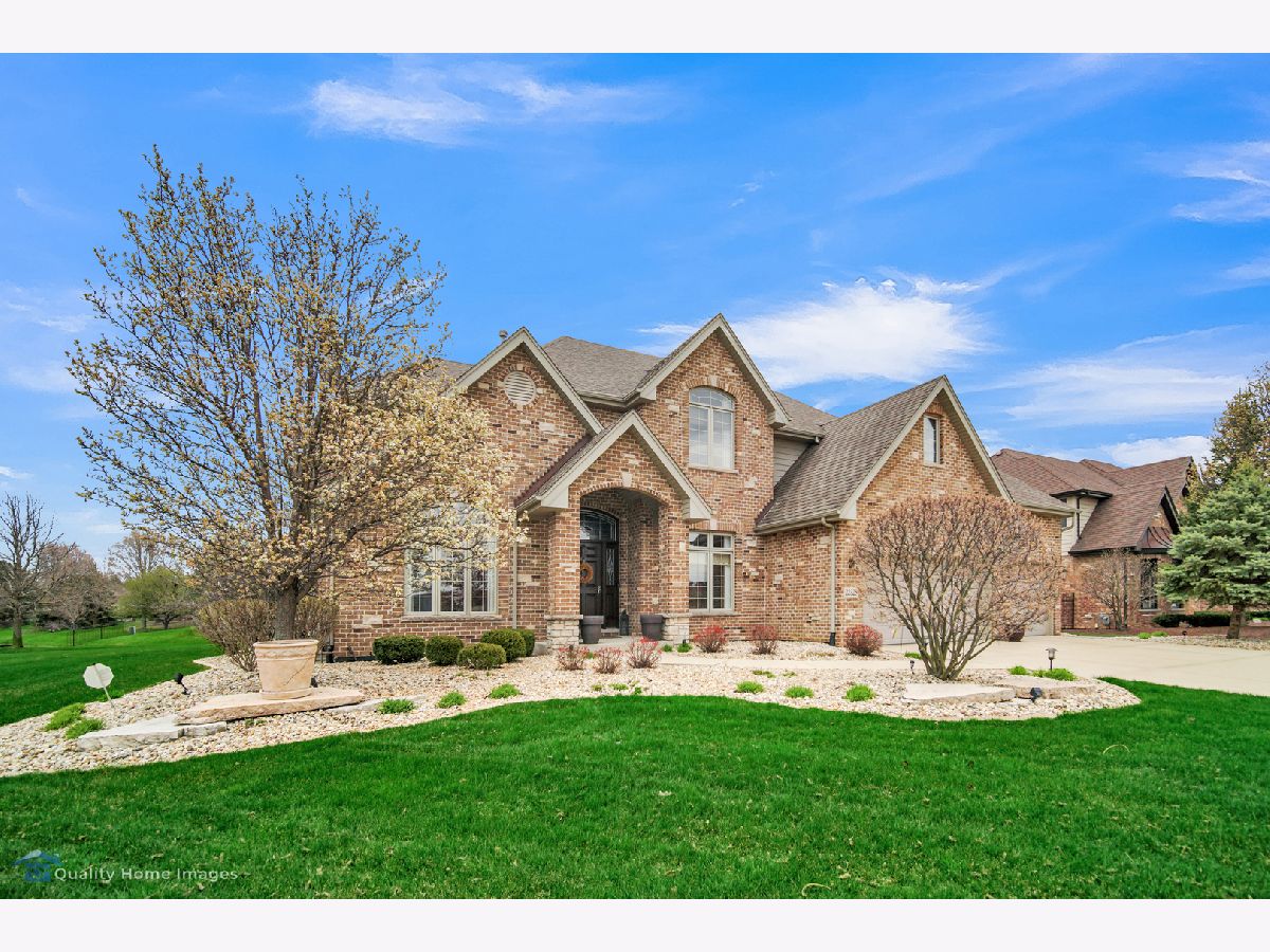 Homes Sold Misty Falls Frankfort Illinois, 22325 Merritton