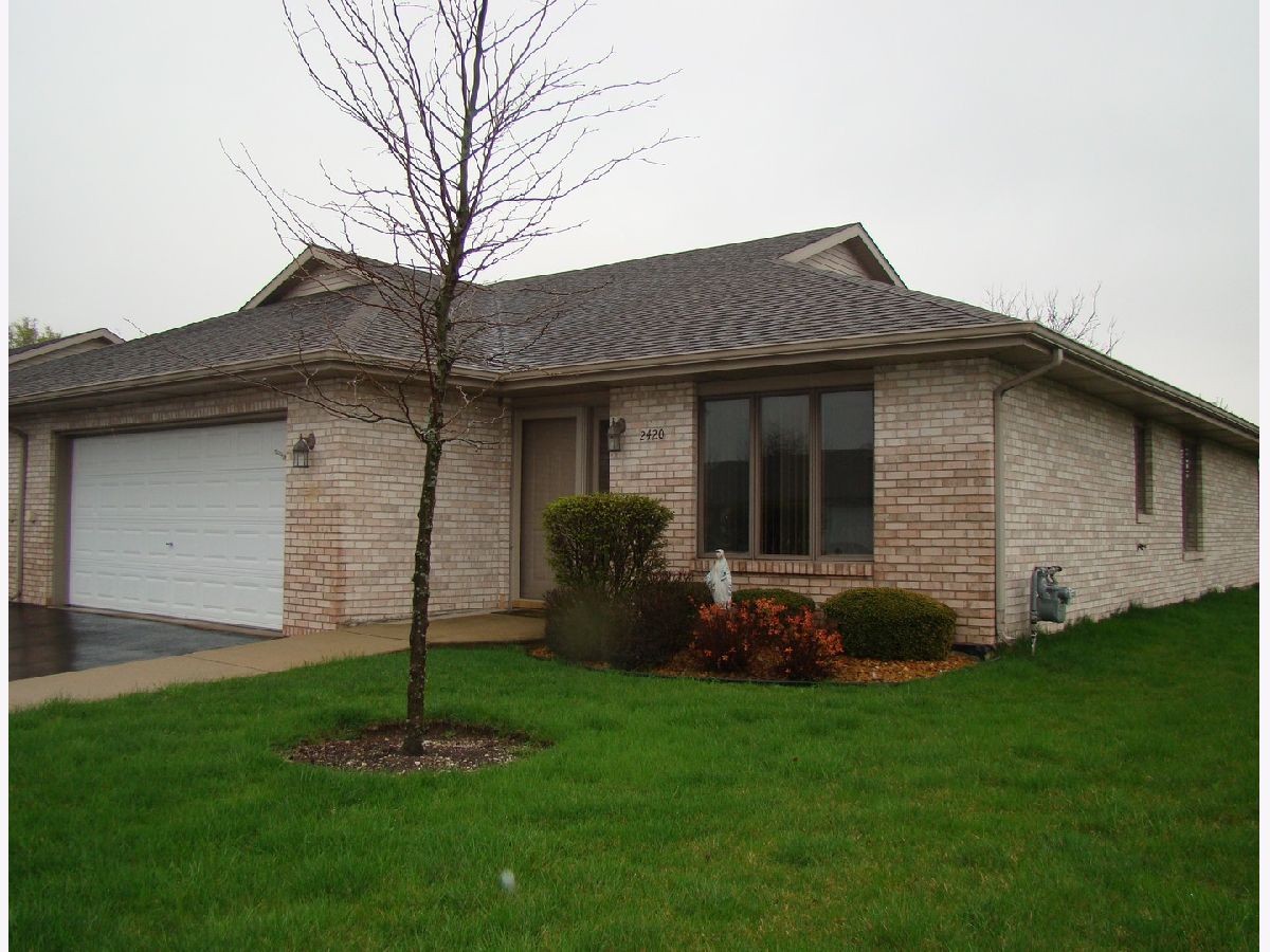 Townhomes Sold Fairway Estates Ii Joliet Illinois, 2420 Par Four