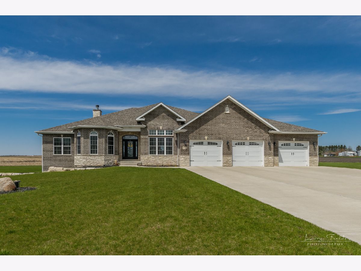 Homes Sold Silver Fox Estates Newark Illinois, 2944 4459th