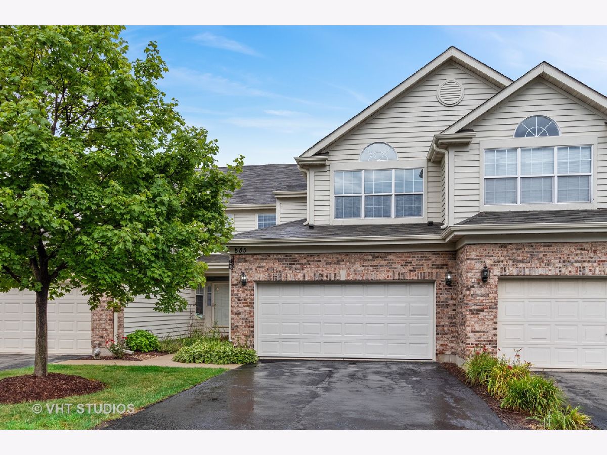 Townhomes Sold Deer Crossing Naperville Illinois, 885 Havenshire