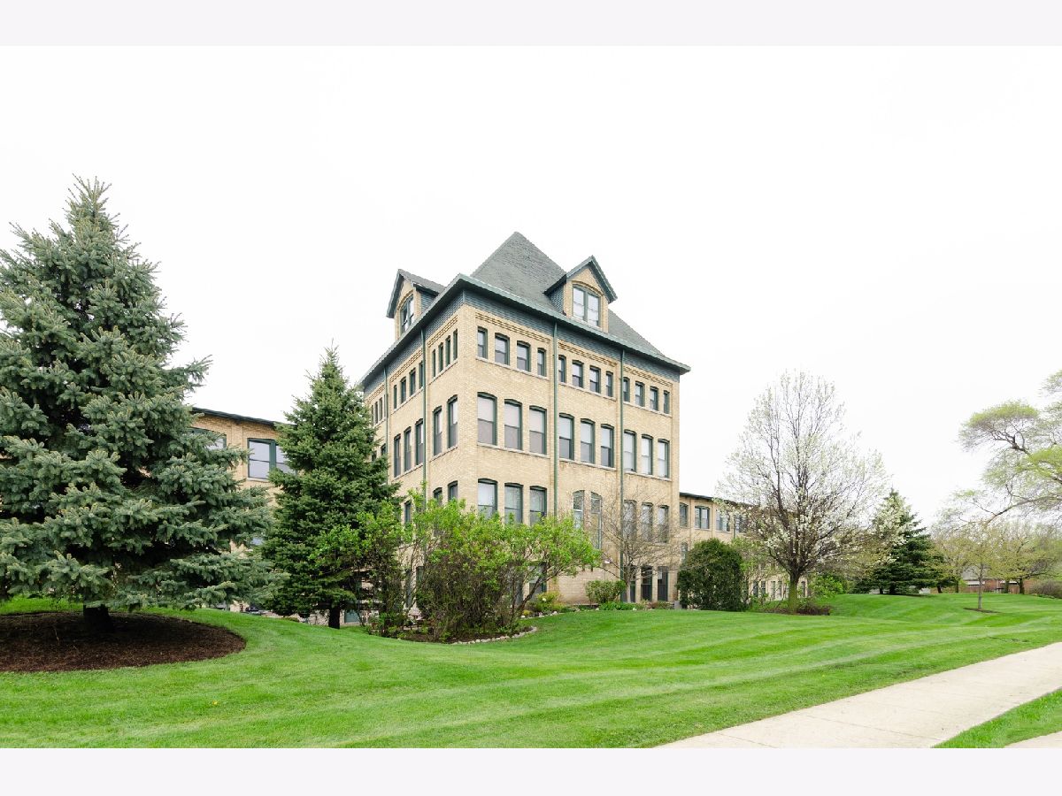 Townhomes Sold Shoe Factory Lofts Elgin Illinois, 630 Congdon