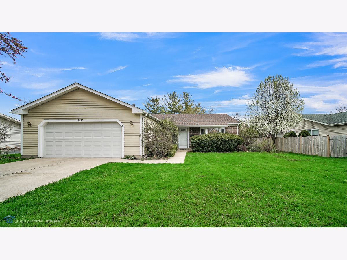 Homes Rented Pepper Tree Farms Palatine Illinois, 1013 Country