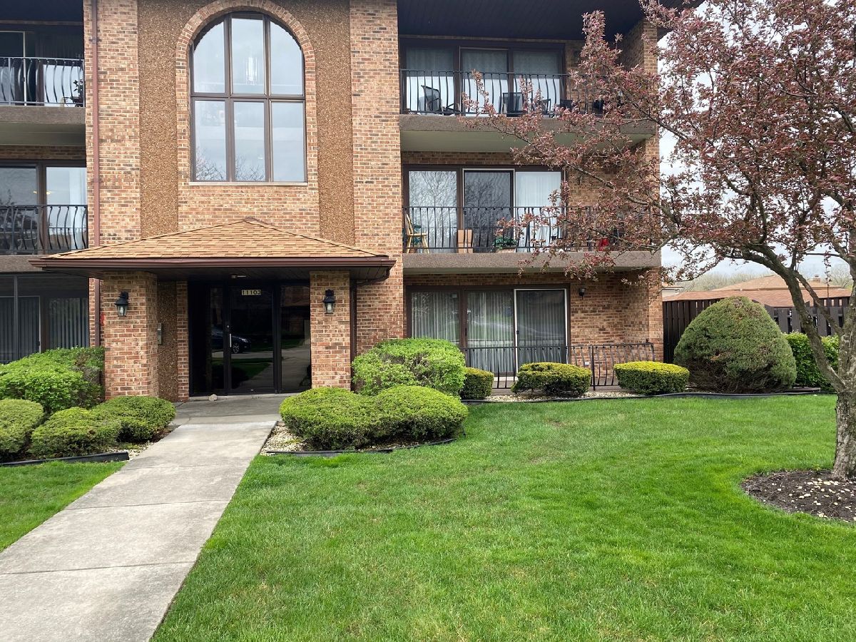 Condominiums Sold Heritage Hills Palos Hills Illinois, 11103 Heritage