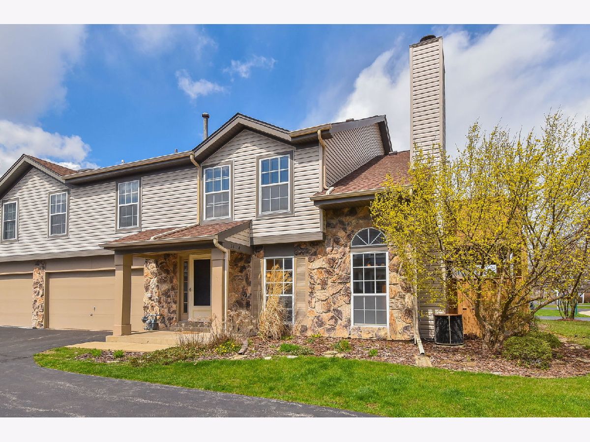 Townhomes & Condos Sold Timber Creek Warrenville Illinois, 3S118 Timber