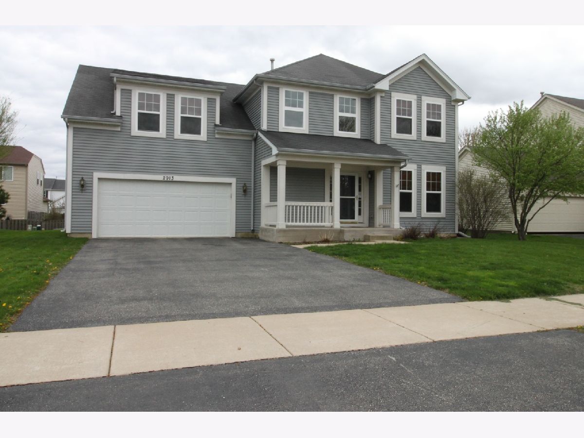 Homes & Townhomes Rented Foxmoor Montgomery Illinois, 2913 Aberdeen