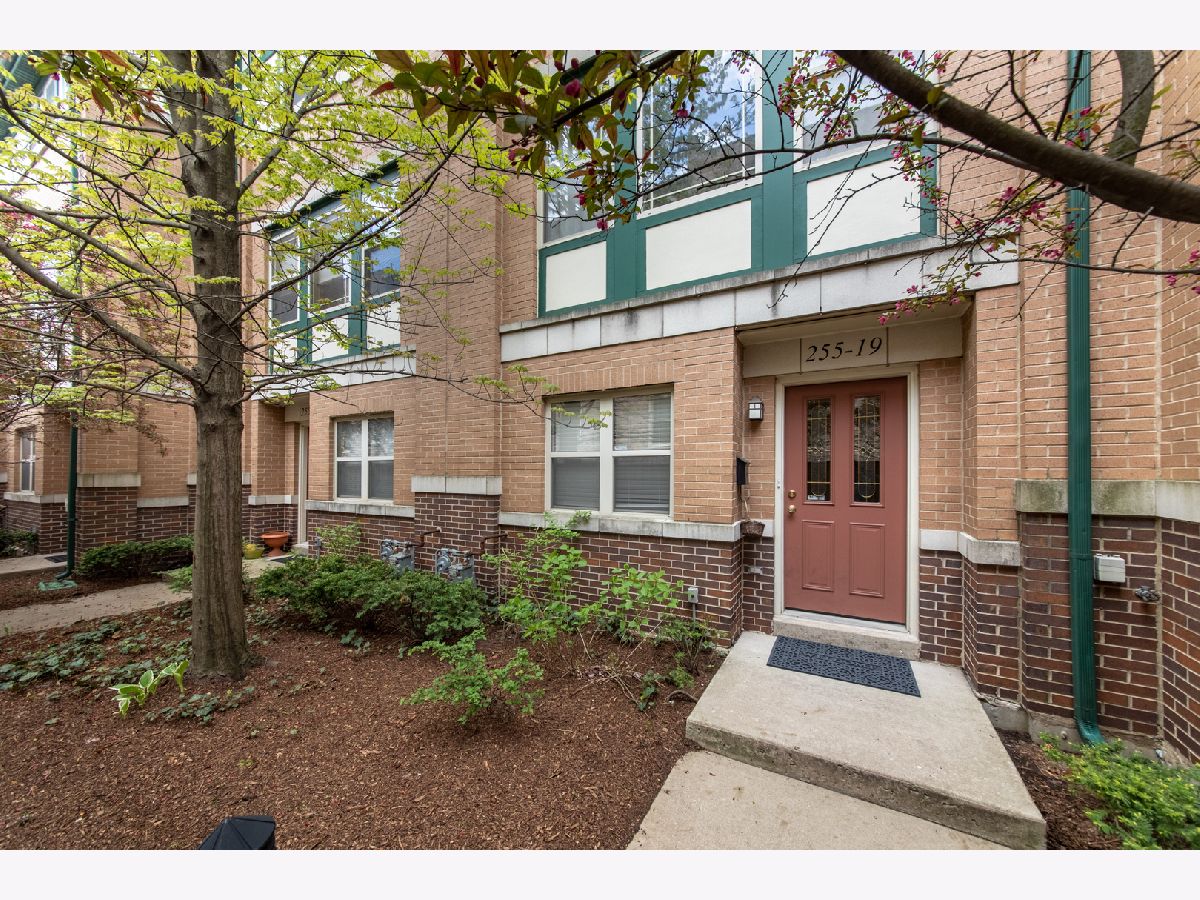 Townhomes & Homes Sold Ridgeland Station Oak Park Illinois, 255 South