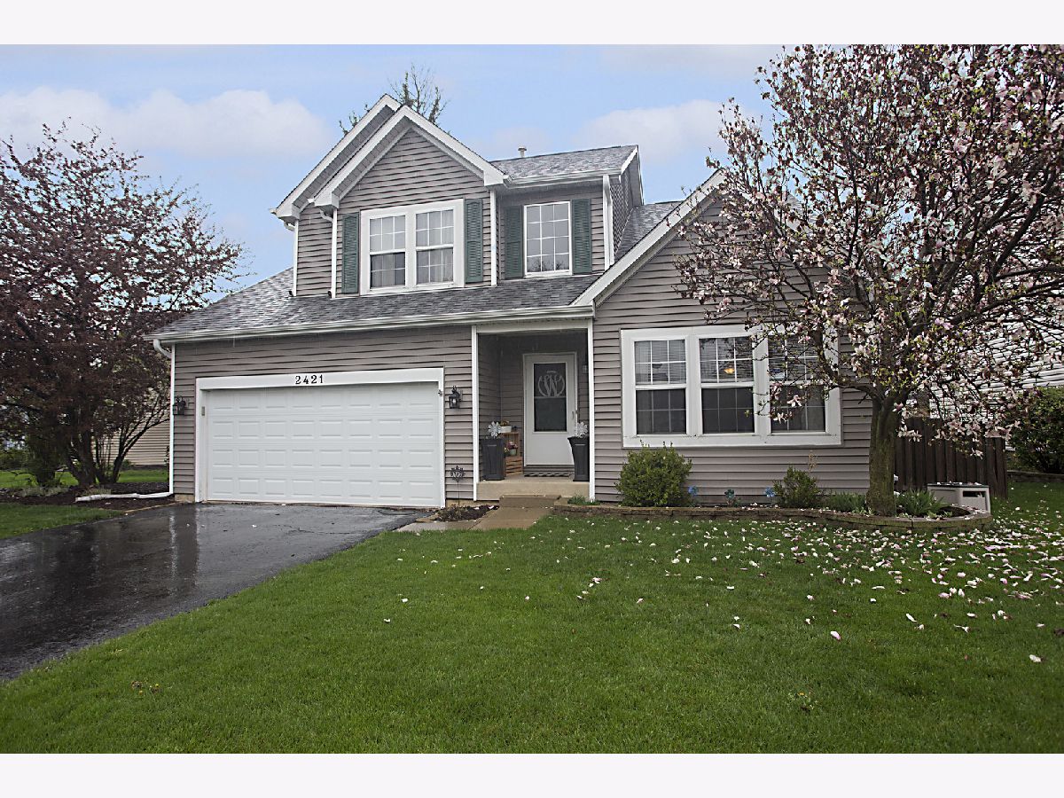 Homes Sold Autumn Grove Aurora Illinois, 2421 Autumn Grove