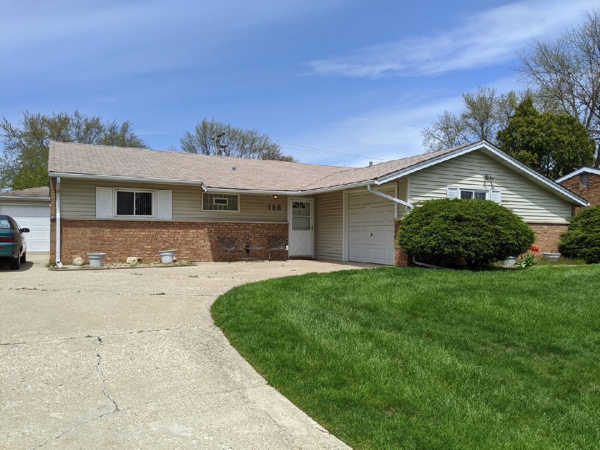 Homes Sold Westbury Bolingbrook Illinois, 108 Fairwood