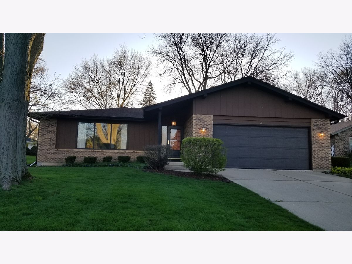 Homes Sold Williamsburg Square Bartlett Illinois, 238 Patricia
