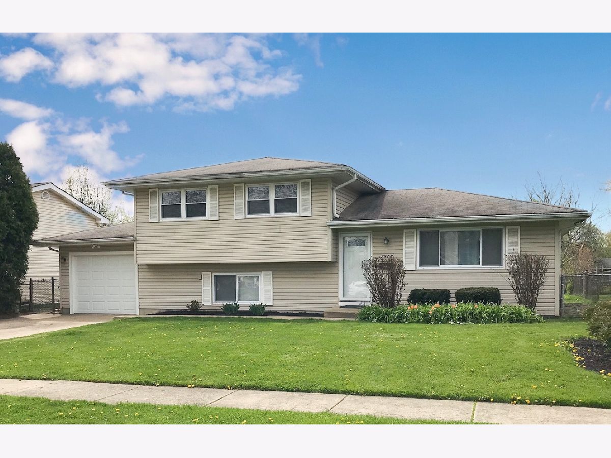 Homes Sold Hanover Terrace Hanover Park Illinois, 7078 Hemlock