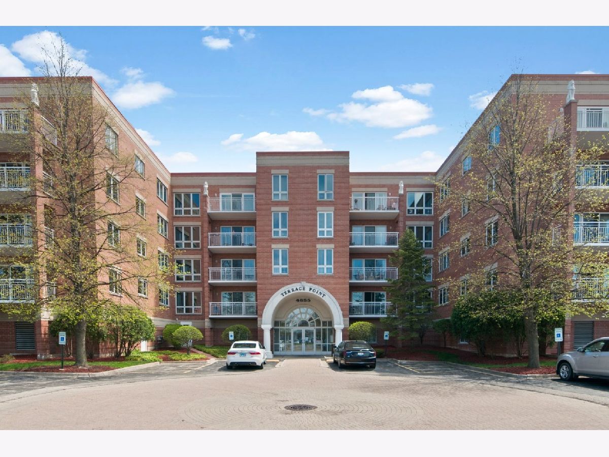 Condominiums Sold Terrace Point Condos Norridge Illinois, 4655 Cumberland