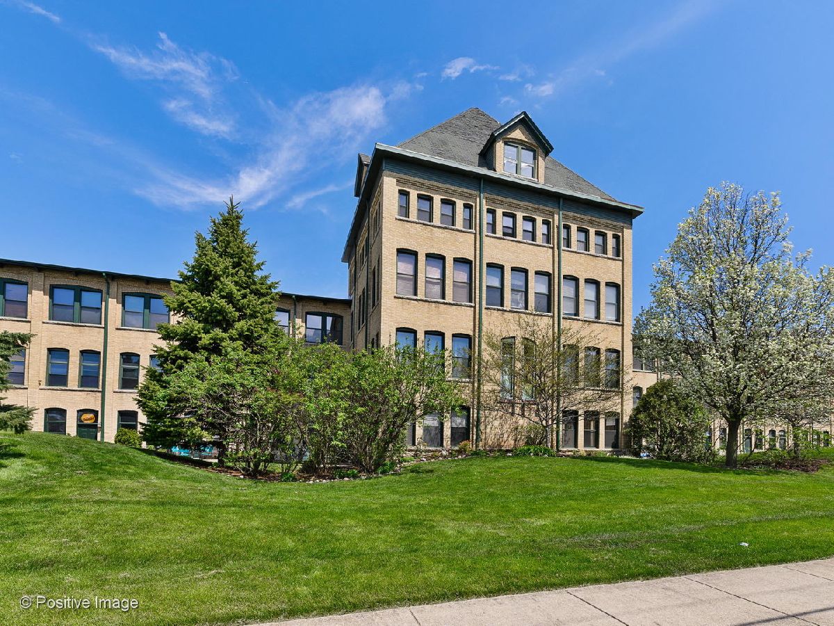 Townhomes Sold Shoe Factory Lofts Elgin Illinois, 626 Congdon