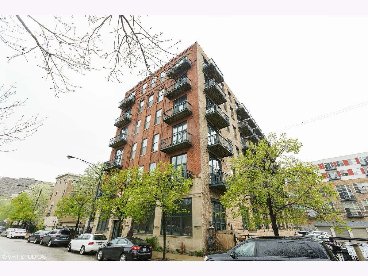 Condominiums Sold Bicycle Station Lofts Chicago Illinois, 1632 Indiana