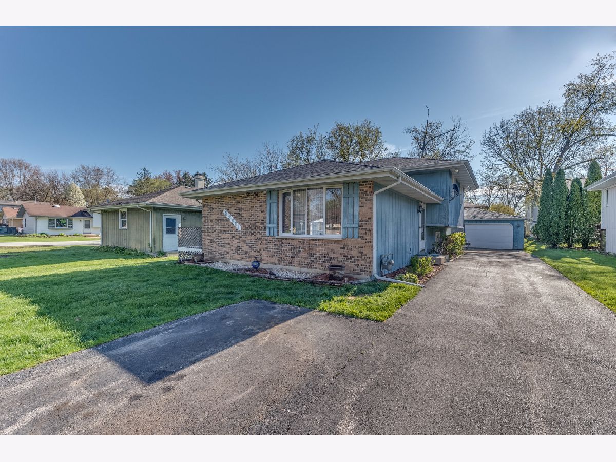 3S621 Wilbur Avenue, Warrenville, Illinois 60555 MLS 10707443