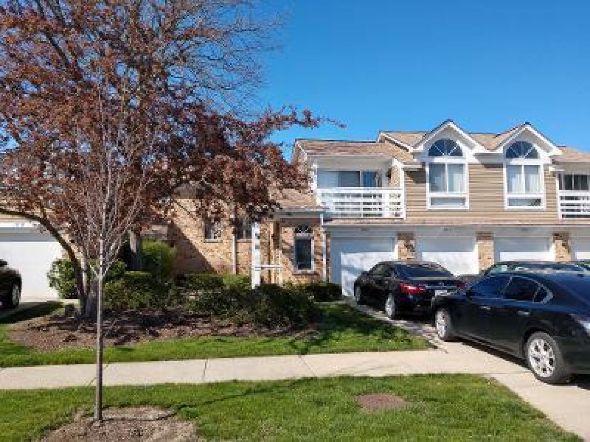 Spoerlein Farms Buffalo Grove IL, Townhomes & Condos For Sale & For