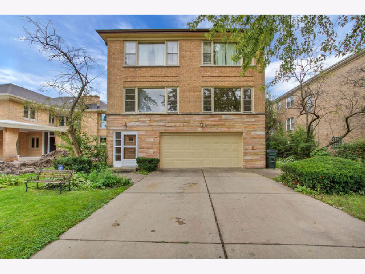 Homes & Townhomes Sold East Lincolnwood Lincolnwood Illinois, 3337 Columbia