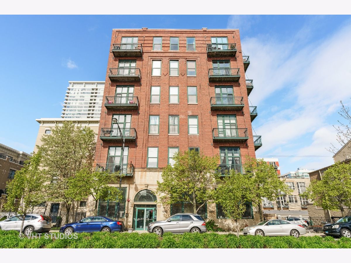 Condominiums Sold Bicycle Station Lofts Chicago Illinois, 1632 Indiana