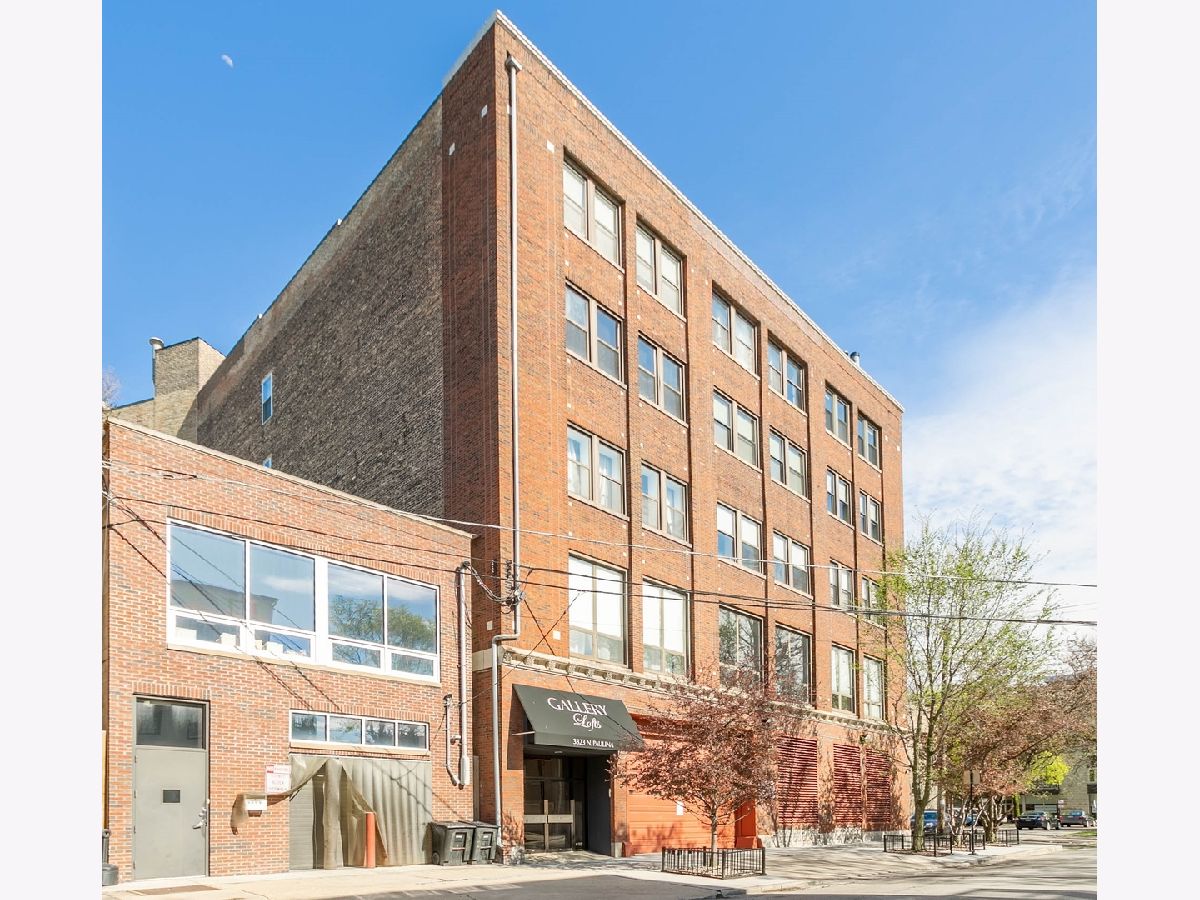 Condominiums Sold Gallery Lofts Chicago Illinois, 3323 Paulina